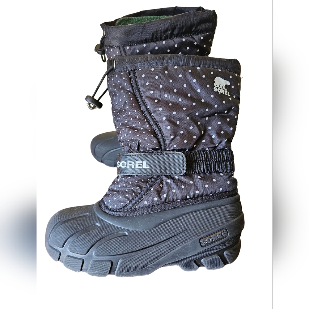 Sorel kids winter snow boots size 2 Youth black and‎ white polka dot